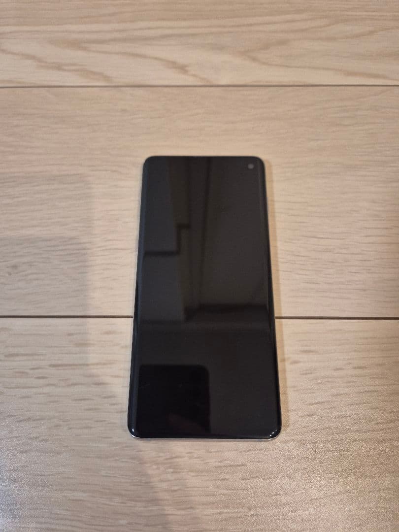 galaxys10 本体(箱、備品付き)