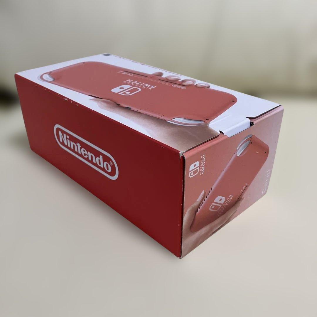 新品　未開封　任天堂　Switchライト　コーラル　ピンク色