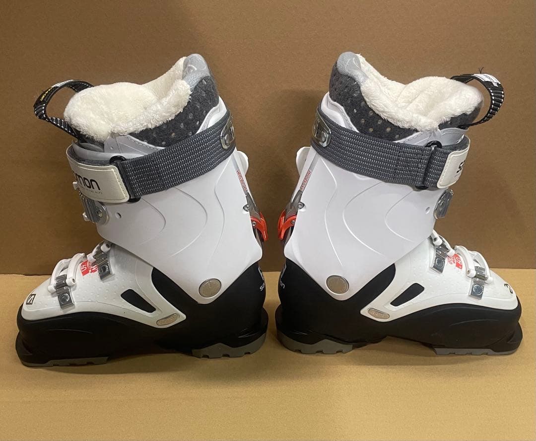 SALOMON QUEST ACCESS 60 スキーブーツ