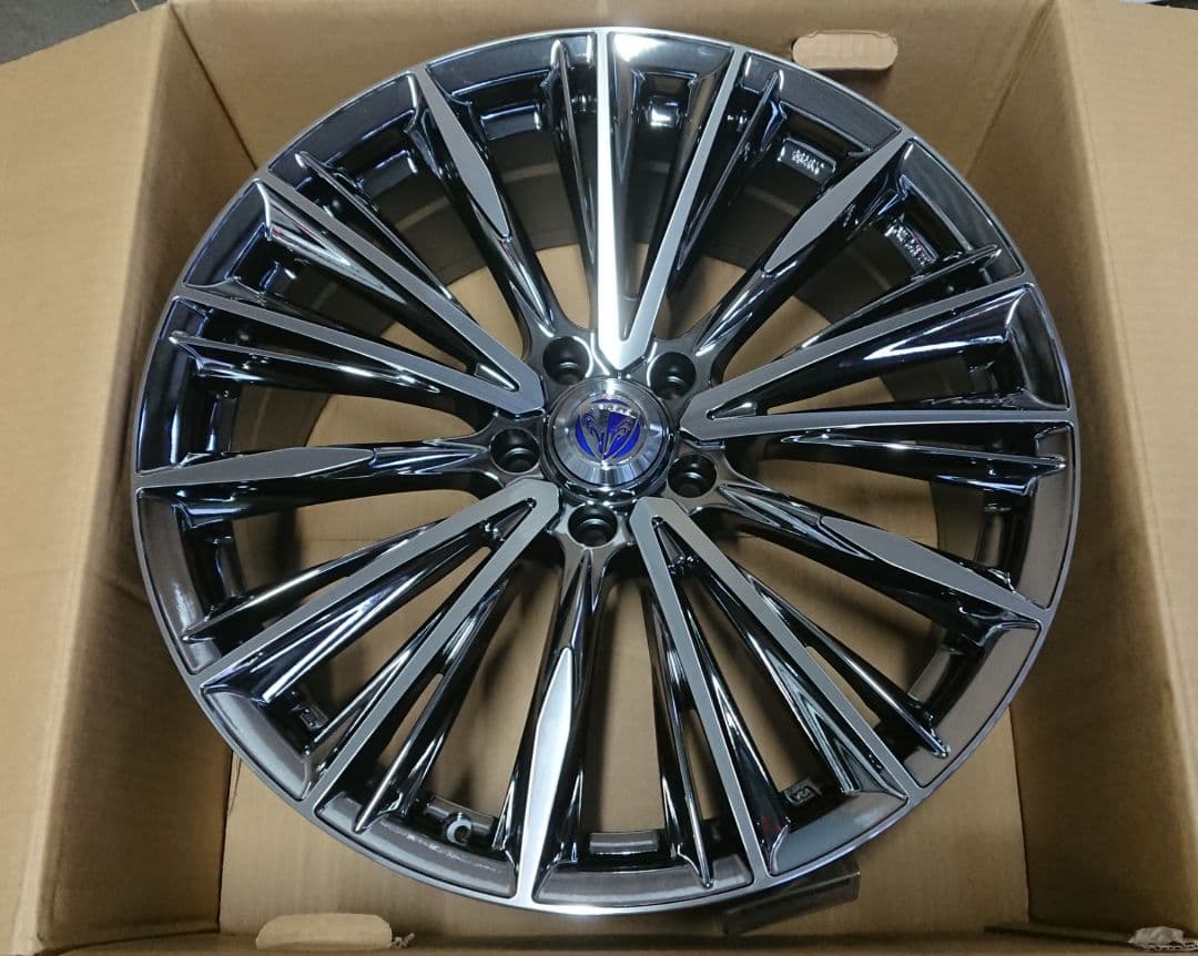 レイズ　ヴォウジェ　２０インチ　１本のみ