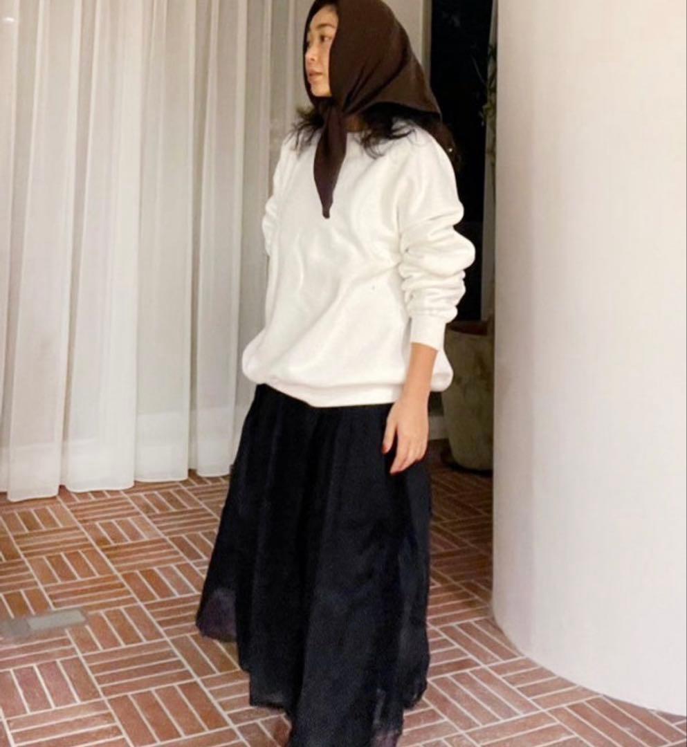 ボリュームスエット　プルオーバー(ホワイト)