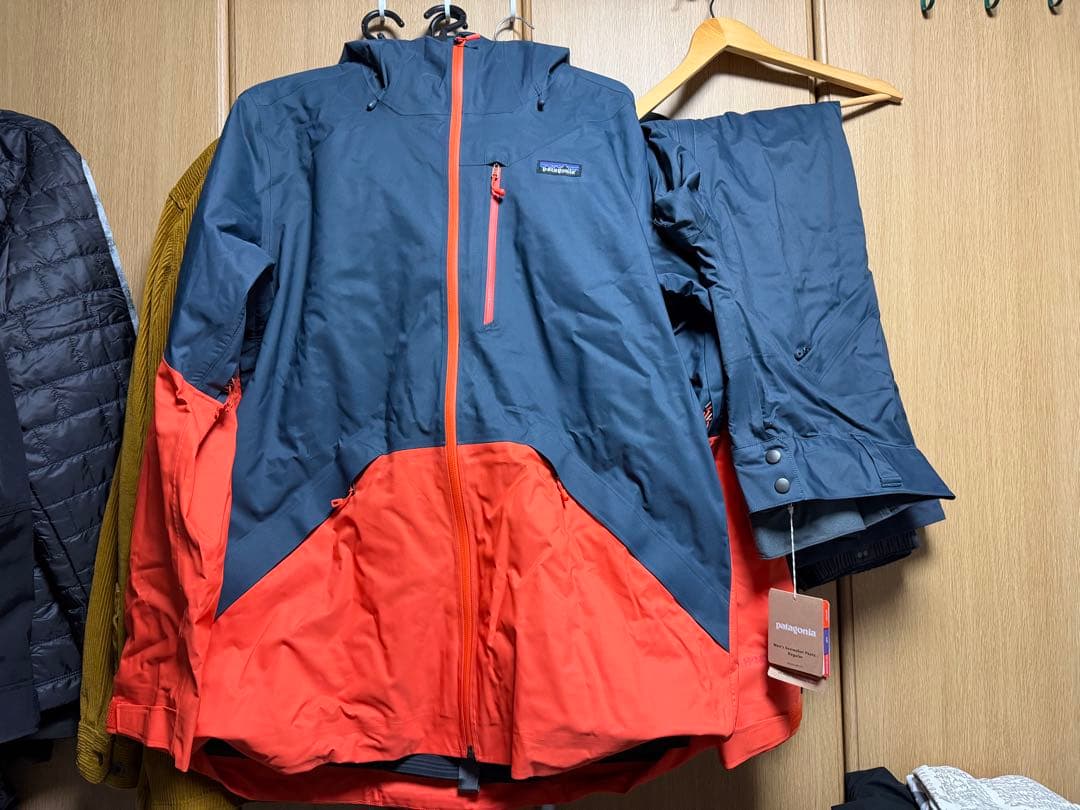 パタゴニア　スノーショットジャケット、パンツ上下セット　新品L スモルダーブルー