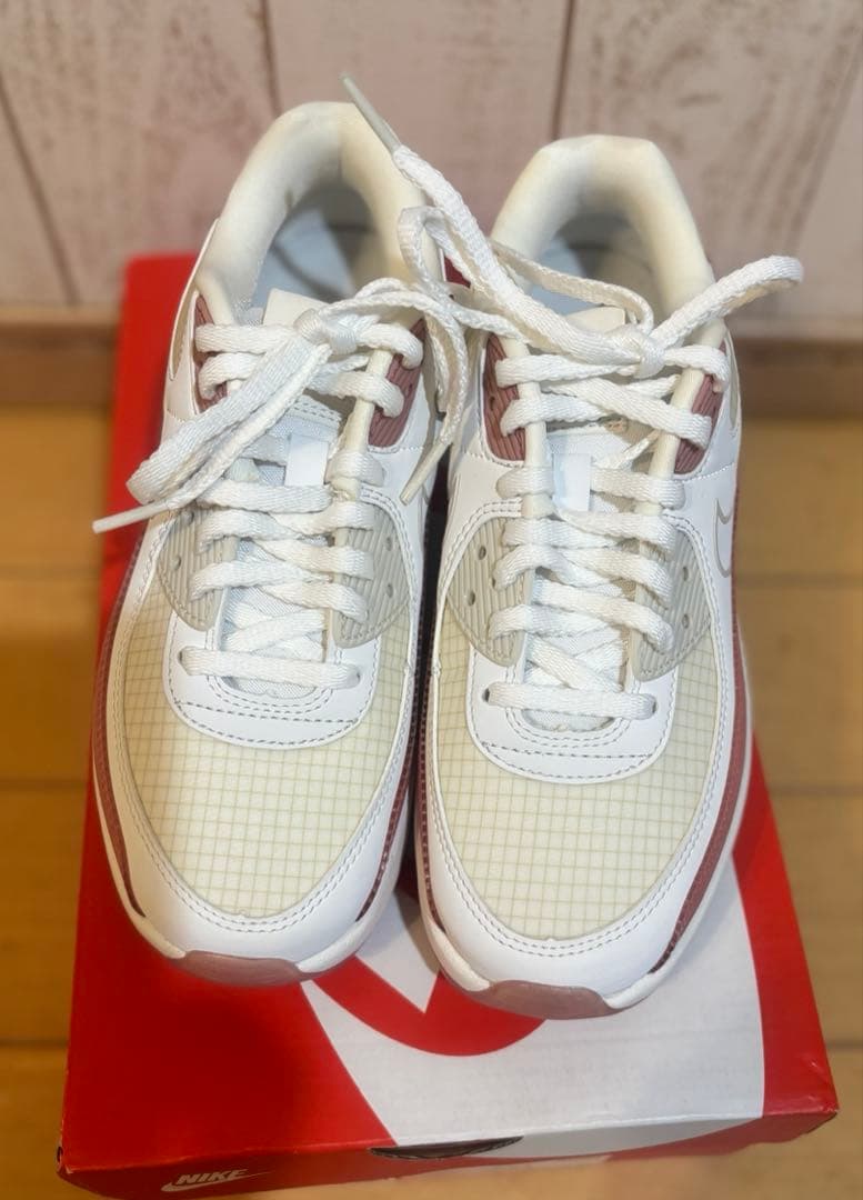 ナイキエアマックスNike Air Max 90 LV8 / ホワイトピンク23