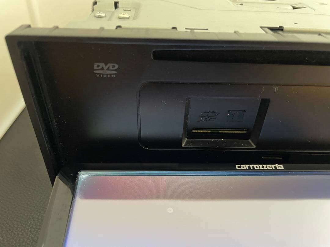 最新地図楽ナビAVIC-RW300中古200mm7Ｖ型ワンセグTV最新オービス