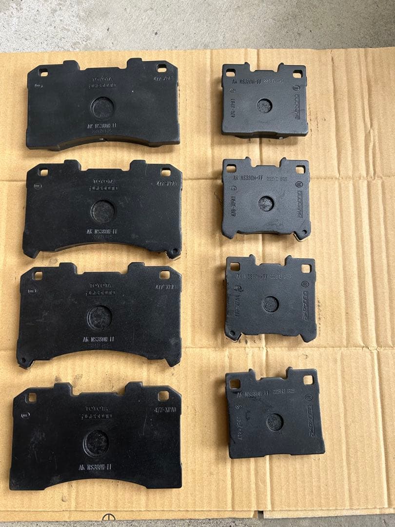 【新車外し】GRヤリス純正ブレーキパッド前後セット