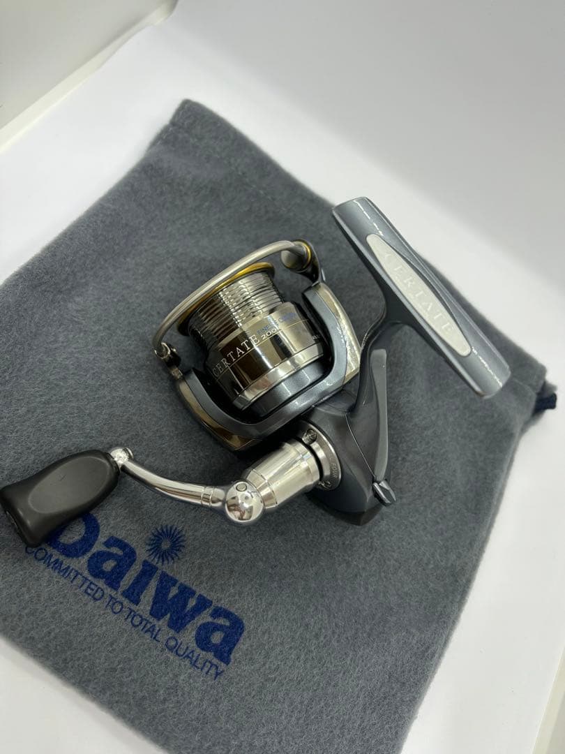 ダイワ　セルテート　フィネスカスタム　２００４ スピニングリール　使用回数少