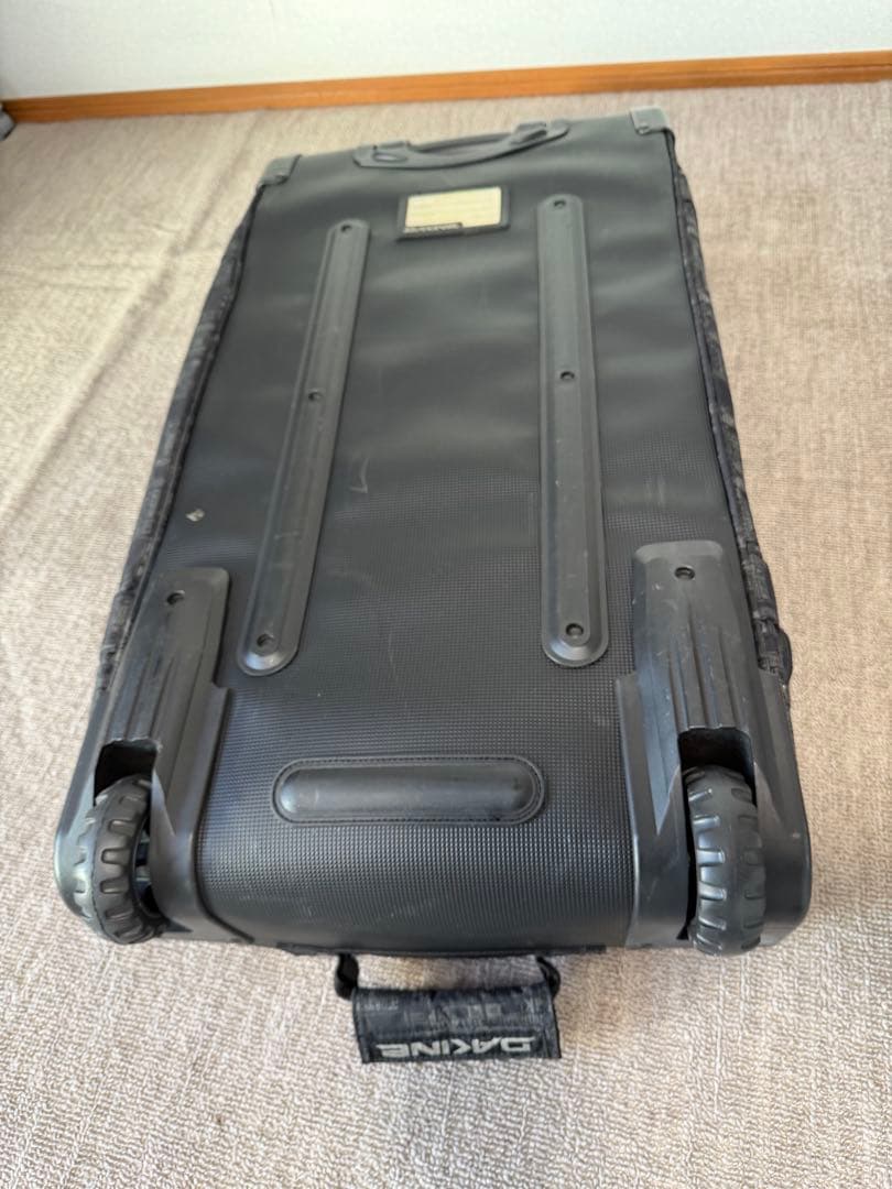 DAKINE キャスターバッグ 大容量 ブラック