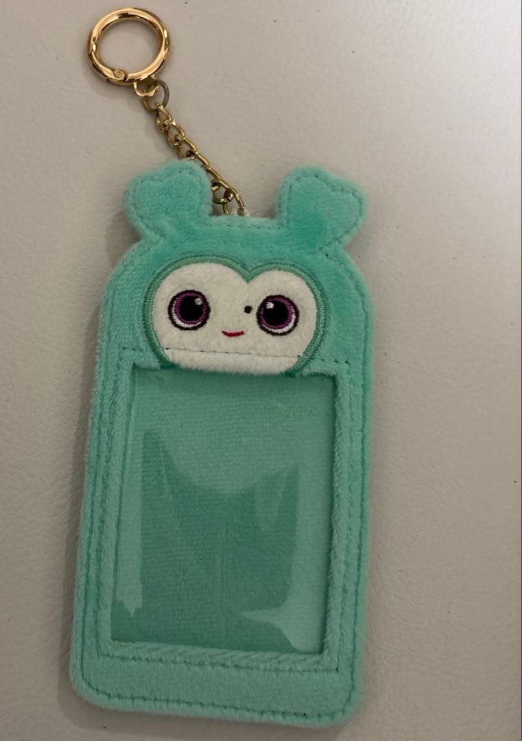 ミナ　HARE HARE フォトカード　ホルダー　キーホルダー　トレカ