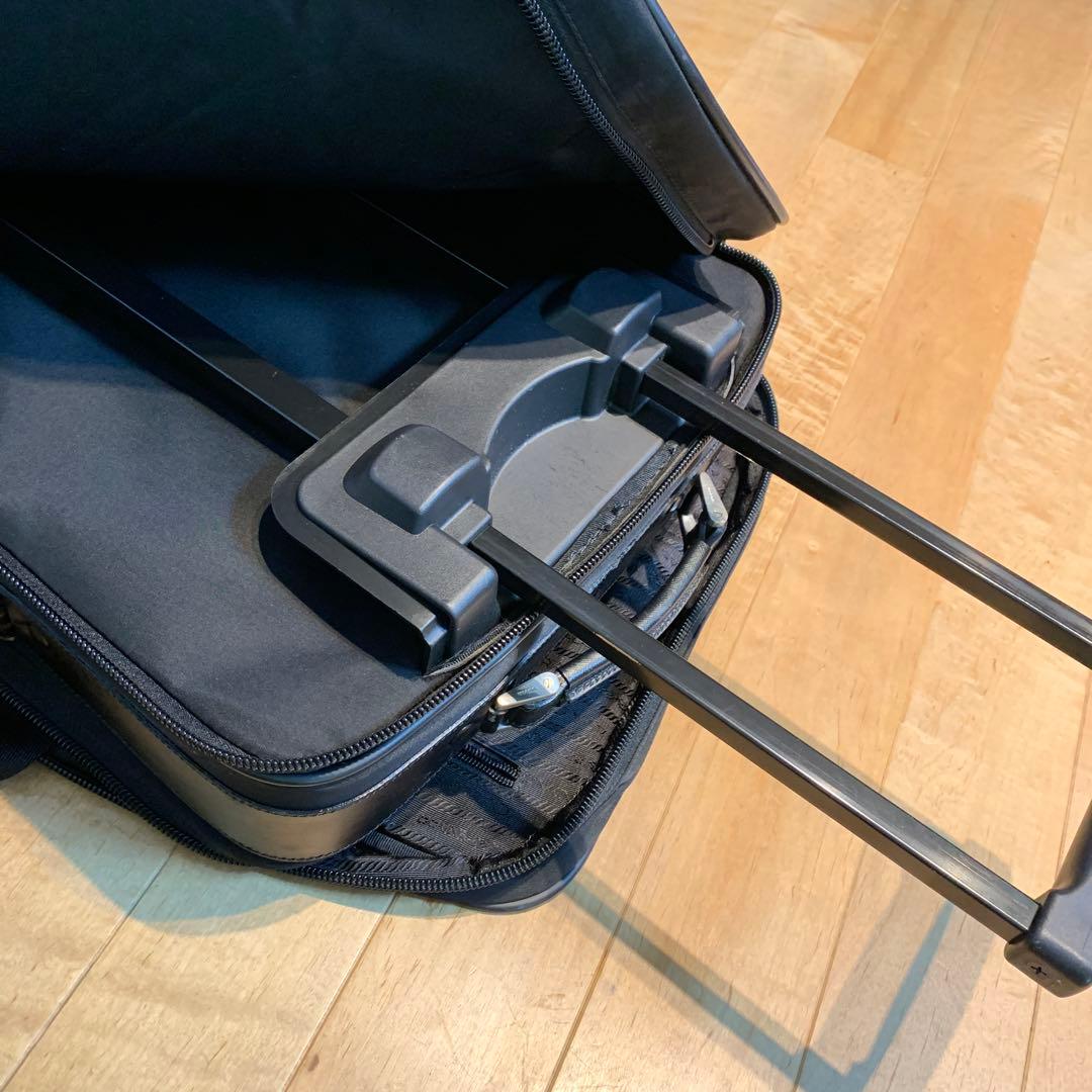 junko 　　PRADA 黒 ナイロン キャリーケース