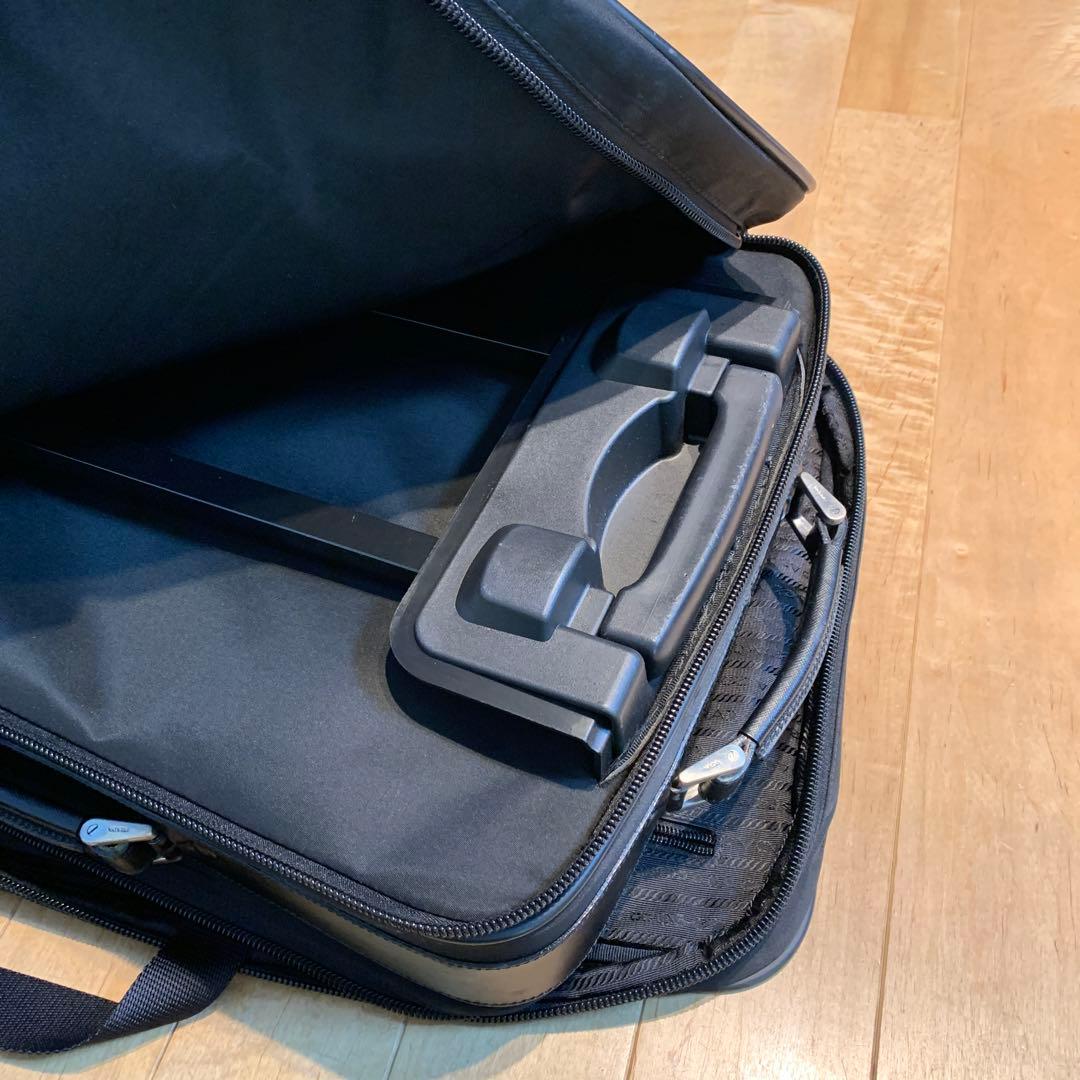 junko 　　PRADA 黒 ナイロン キャリーケース