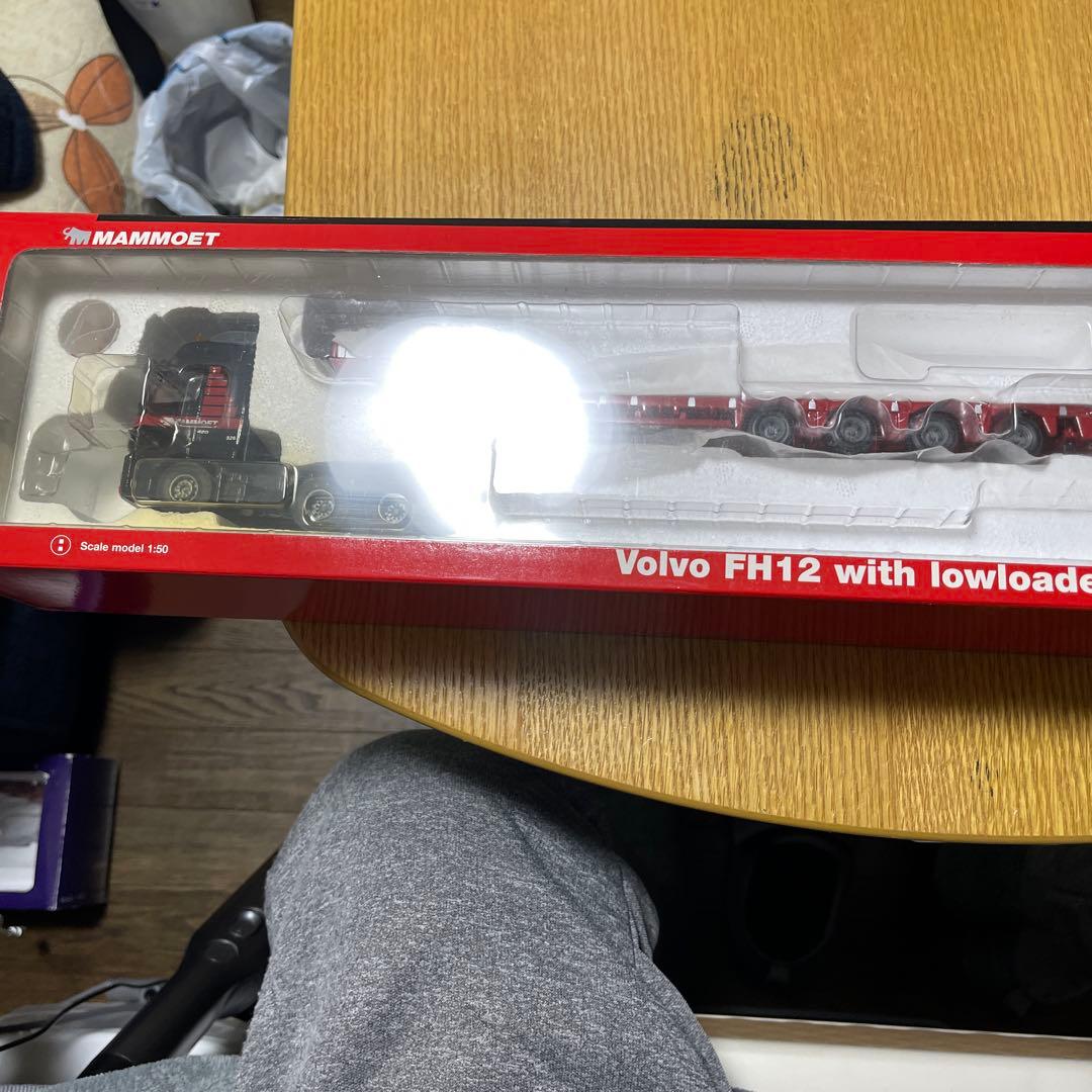 MAMMOET Volvo FH12 低床トレーラー 1:50 ４軸