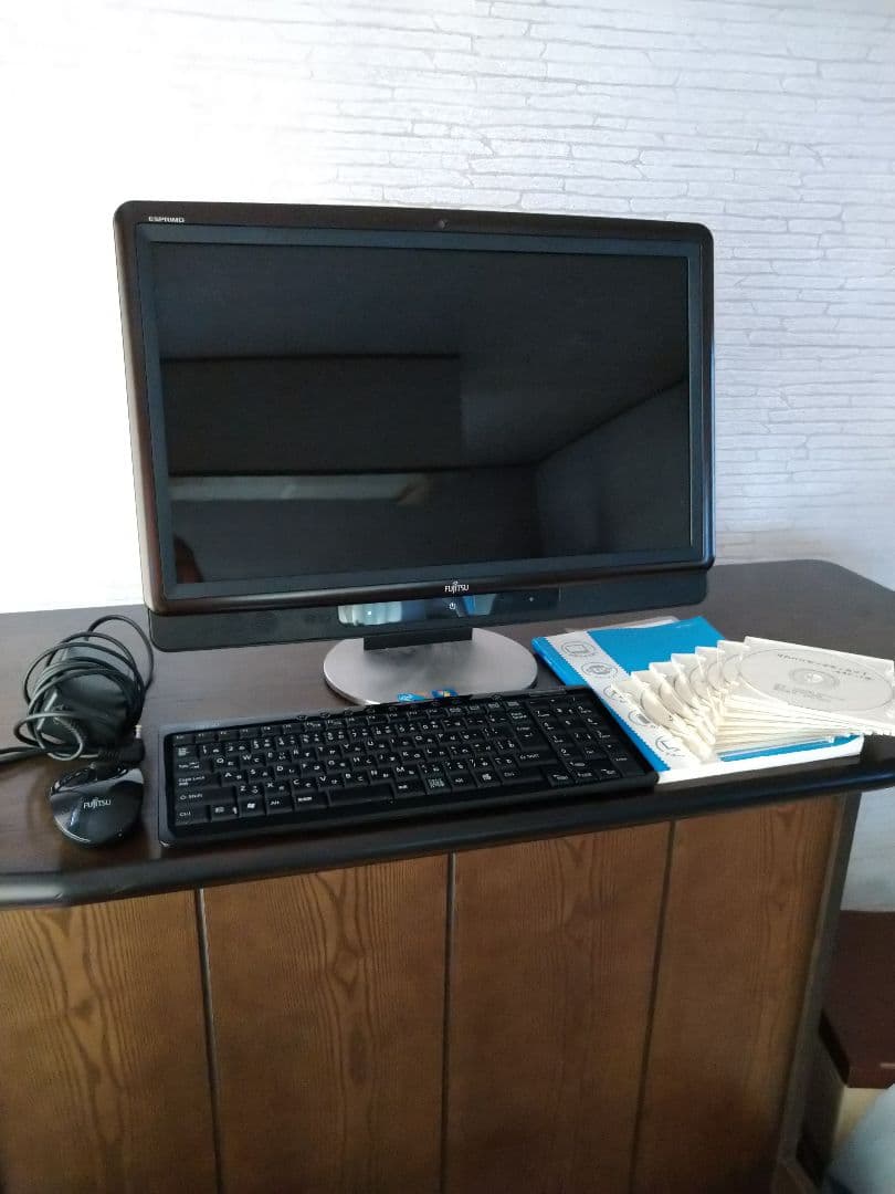 富士通　デスクトップＰＣ　エスプリモ