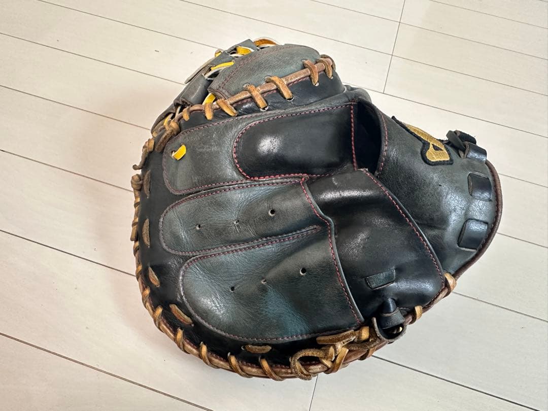 ハタケヤマ/キャッチャーミット 一般軟式用 即戦力 使用感有り 伊藤モデル