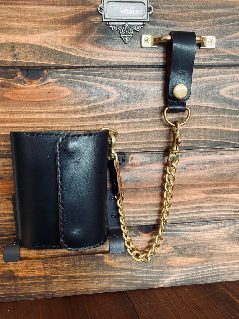 【HORSE BUTT】TL03-70ショートウォレット&真鍮チェーン付き