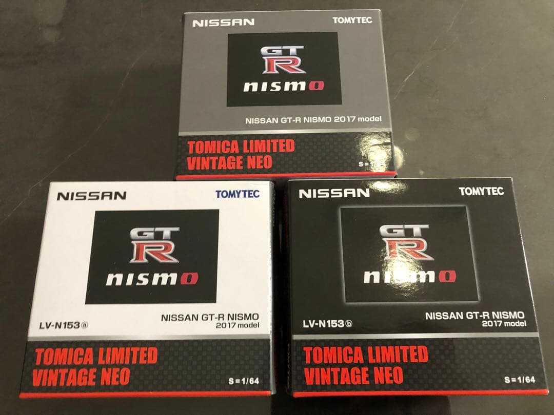 1/64 トミカリミテッドヴィンテージ ニッサン GT-R nismo 3台