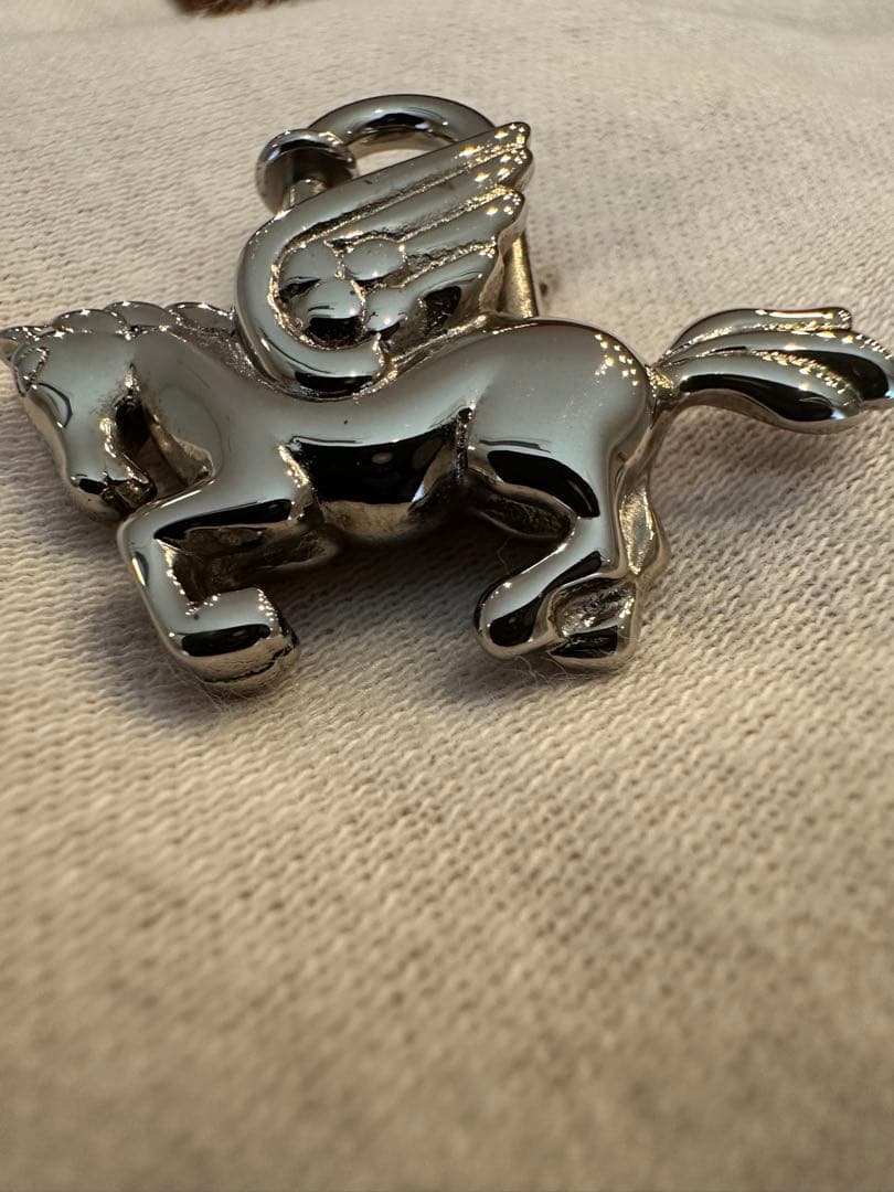 （極美品）エルメス カデナ ペガサス チャーム シルバー