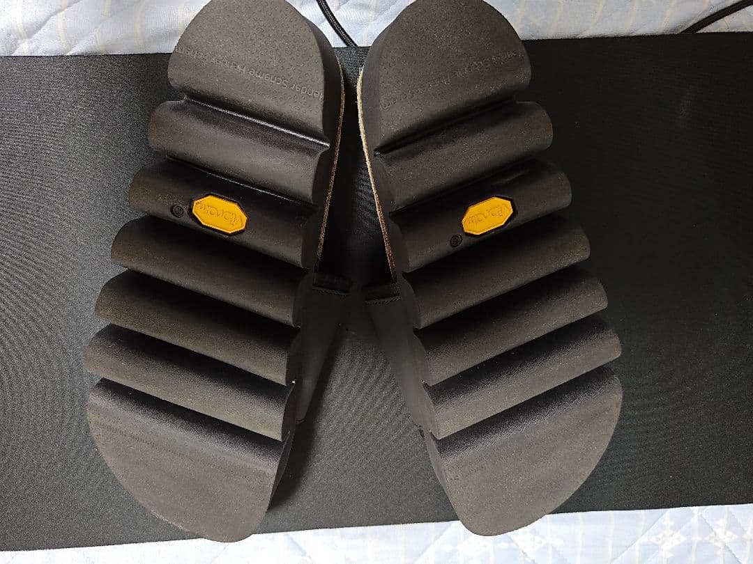 靴 Hender Scheme Caterpillar 4