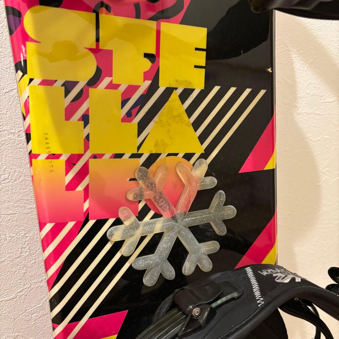 【値下げ】スノーボード板とブーツのセット　144cm