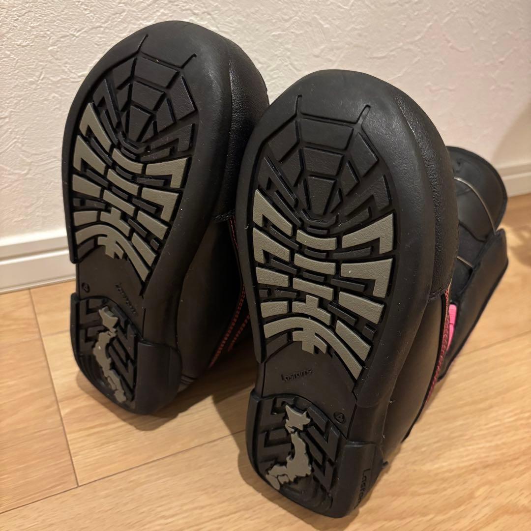 【値下げ】スノーボード板とブーツのセット　144cm