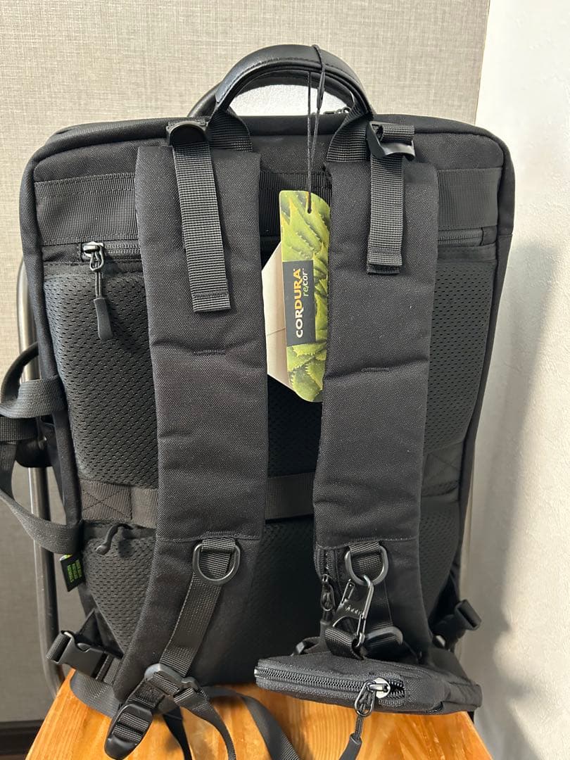 【やや訳あり特価】Evoon マルチビジネスリュック 5.0ブラック 676