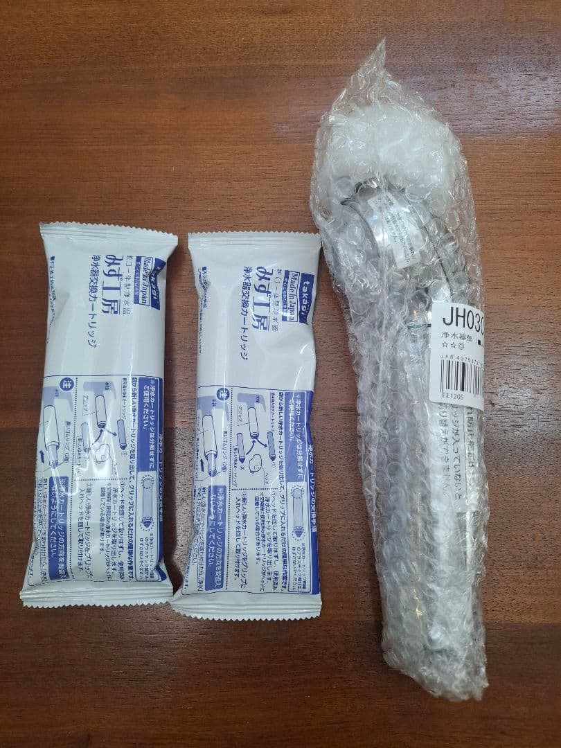 タカギ　浄水器　本体 JH030JA4K-02 カートリッジ2個セット　新品