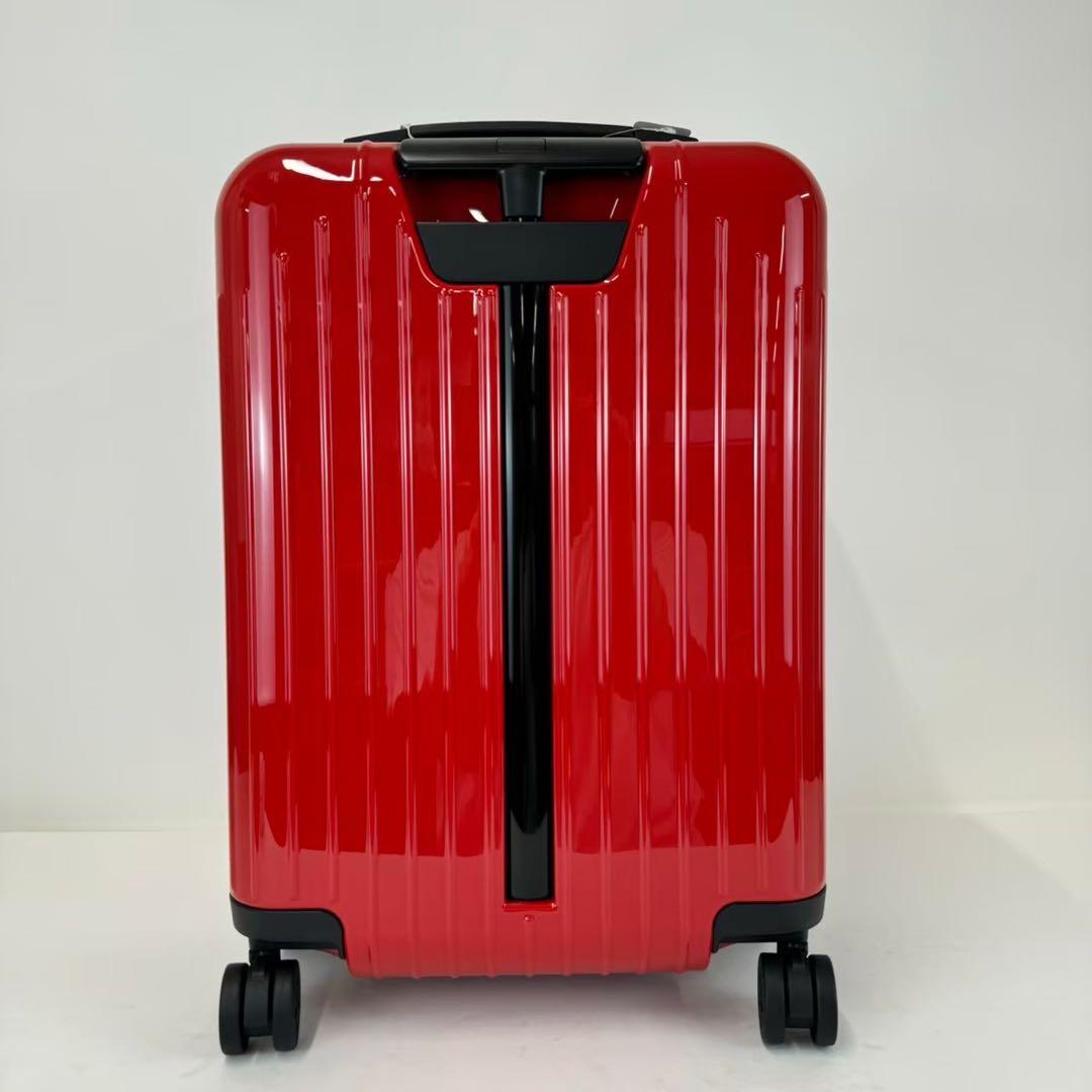 新品 RIMOWA リモワ エッセンシャル ライト キャビンS 31L レッド