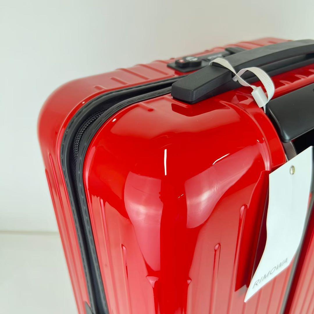 新品 RIMOWA リモワ エッセンシャル ライト キャビンS 31L レッド