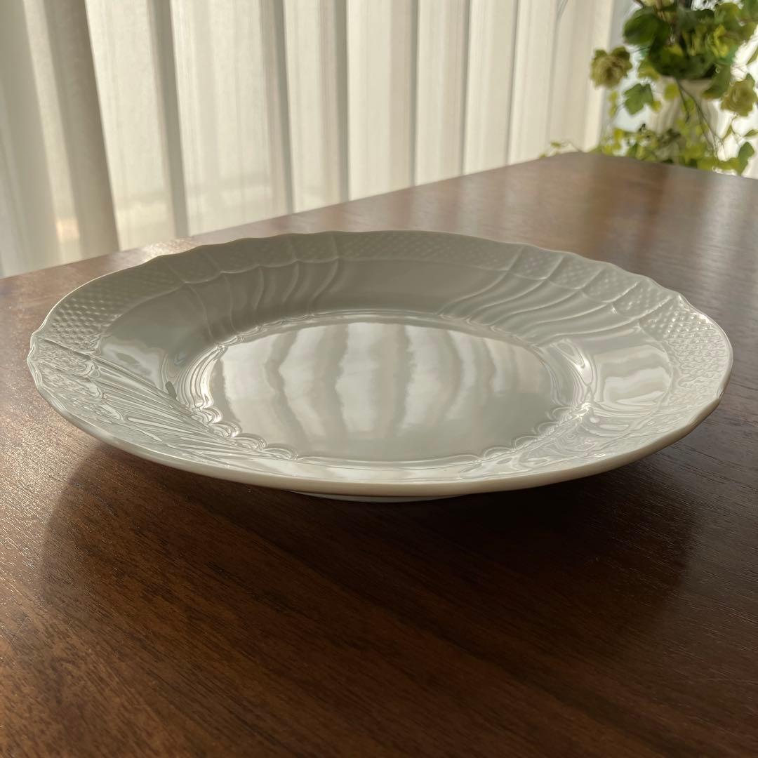 リチャードジノリ　ベッキオホワイト20センチ皿