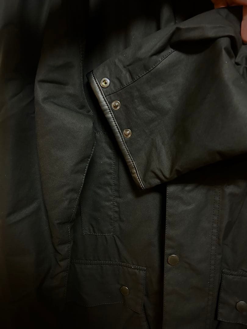 【新品未使用】シティショップ別注バブアーBORDERオイルドコート