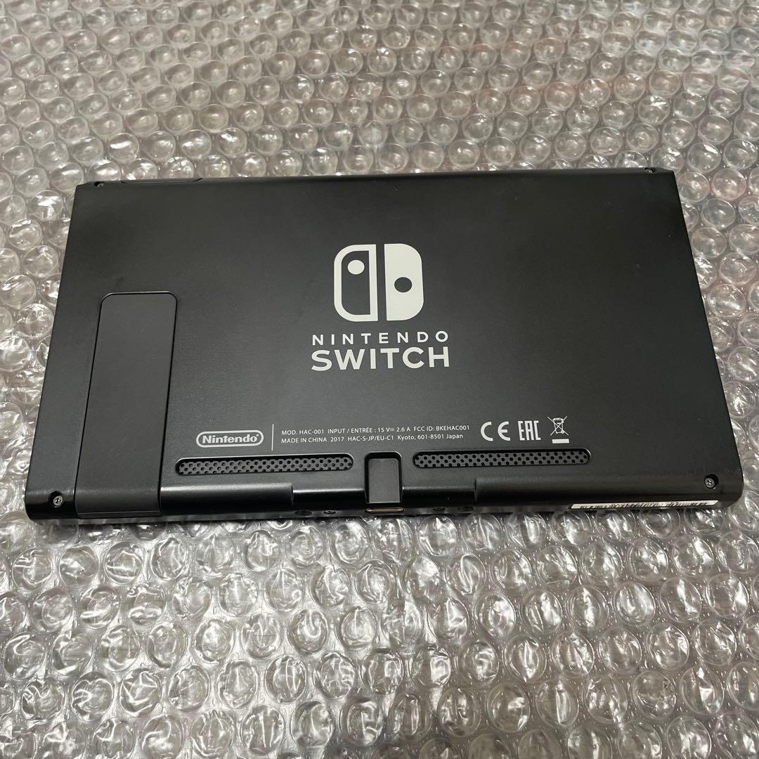 16 Nintendo Switch 本体　初期型