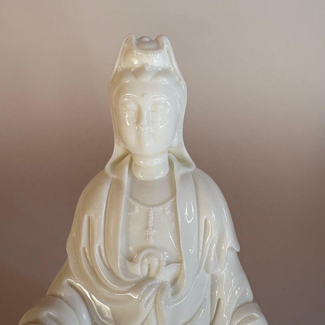 中国美術　玉白瓷　観音菩薩像　招生観音
