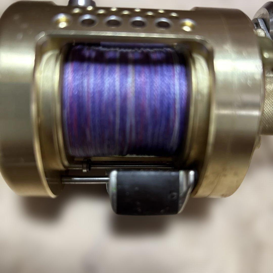 SHIMANO CALCUTTA CONQUEST400（パワーハンドル）