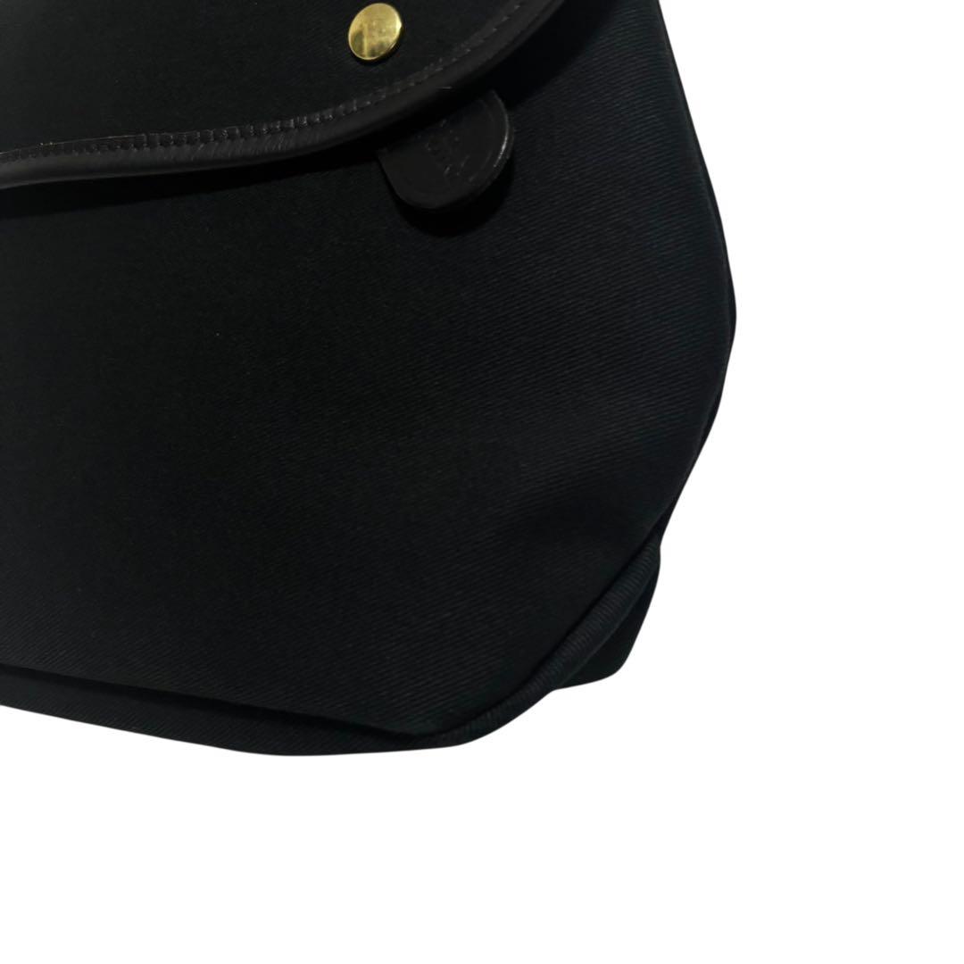 ぽよ　未使用保管品Brady ブレディ　Avon ブラック ショルダー