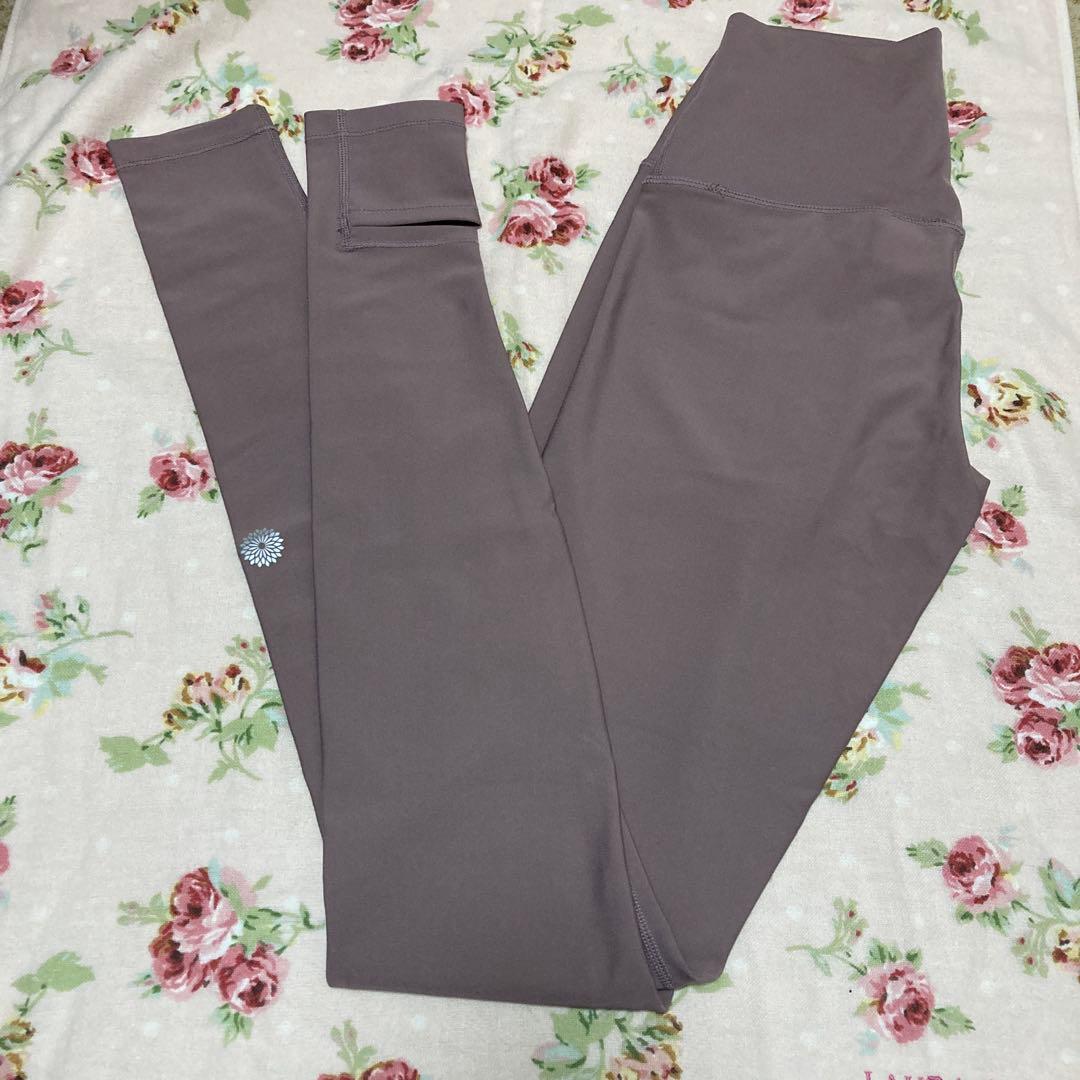 イージーヨガ ヨガレギンス トレンカ M