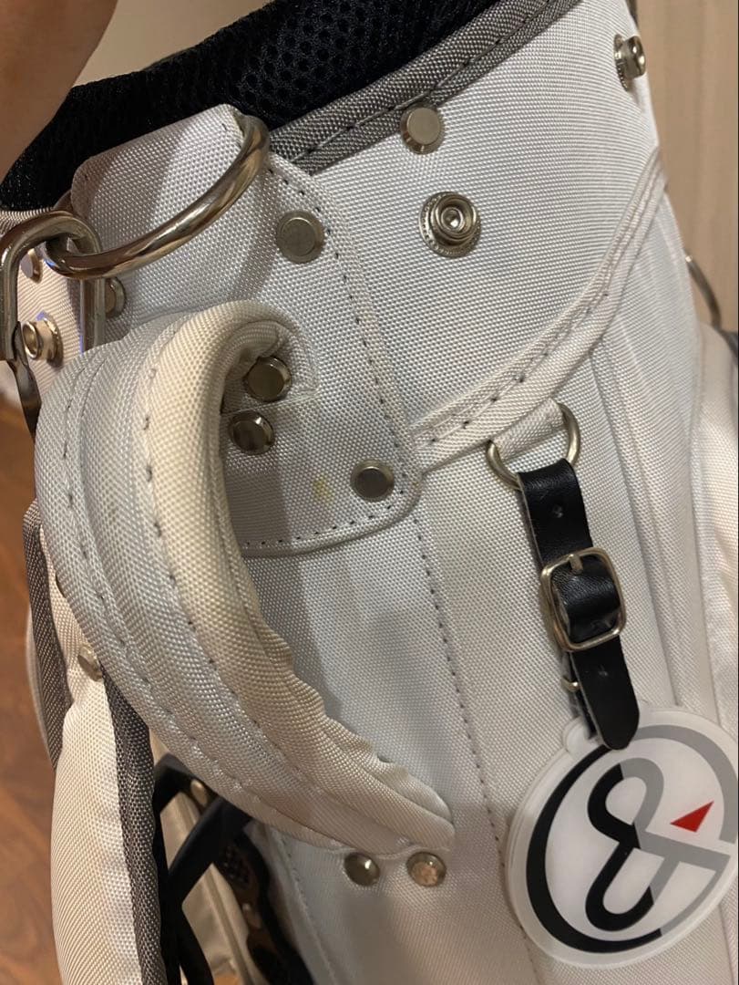 and per se アンパスィ ホワイトキャディバッグ