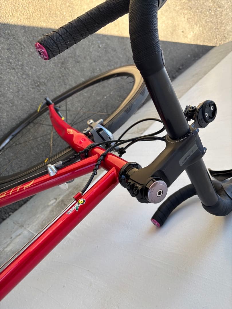 CHERUBIMケルビムsticky フレームとフロントフォーク