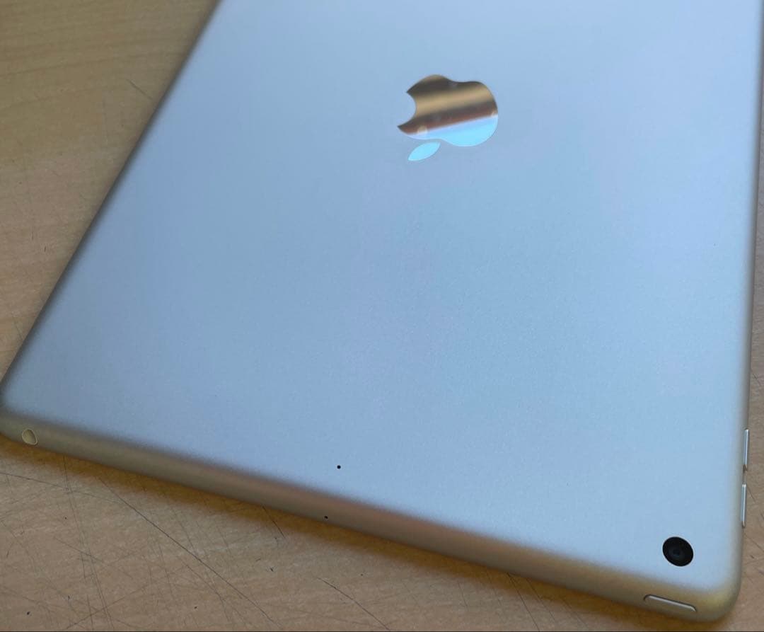 iPad 第7世代　A2197 Wi-Fiモデル　シルバー　32GB 超美品#1