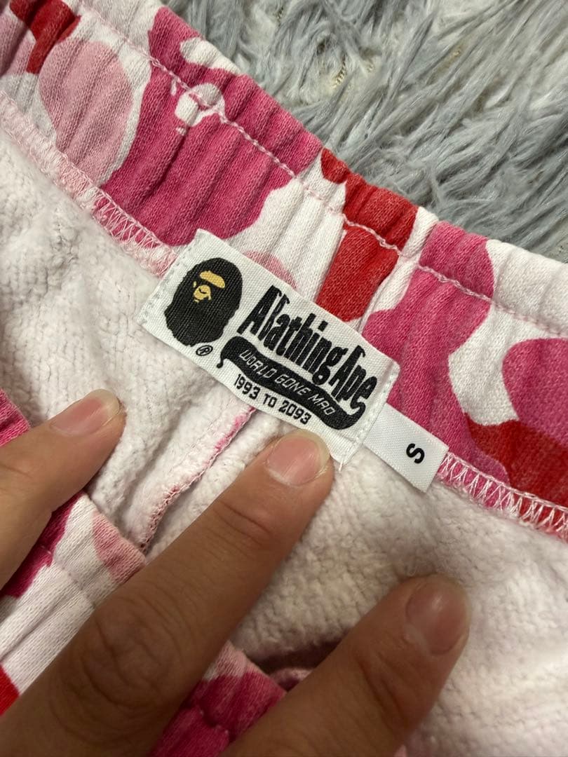 *A BATHING APE® サイズsとなりなります。