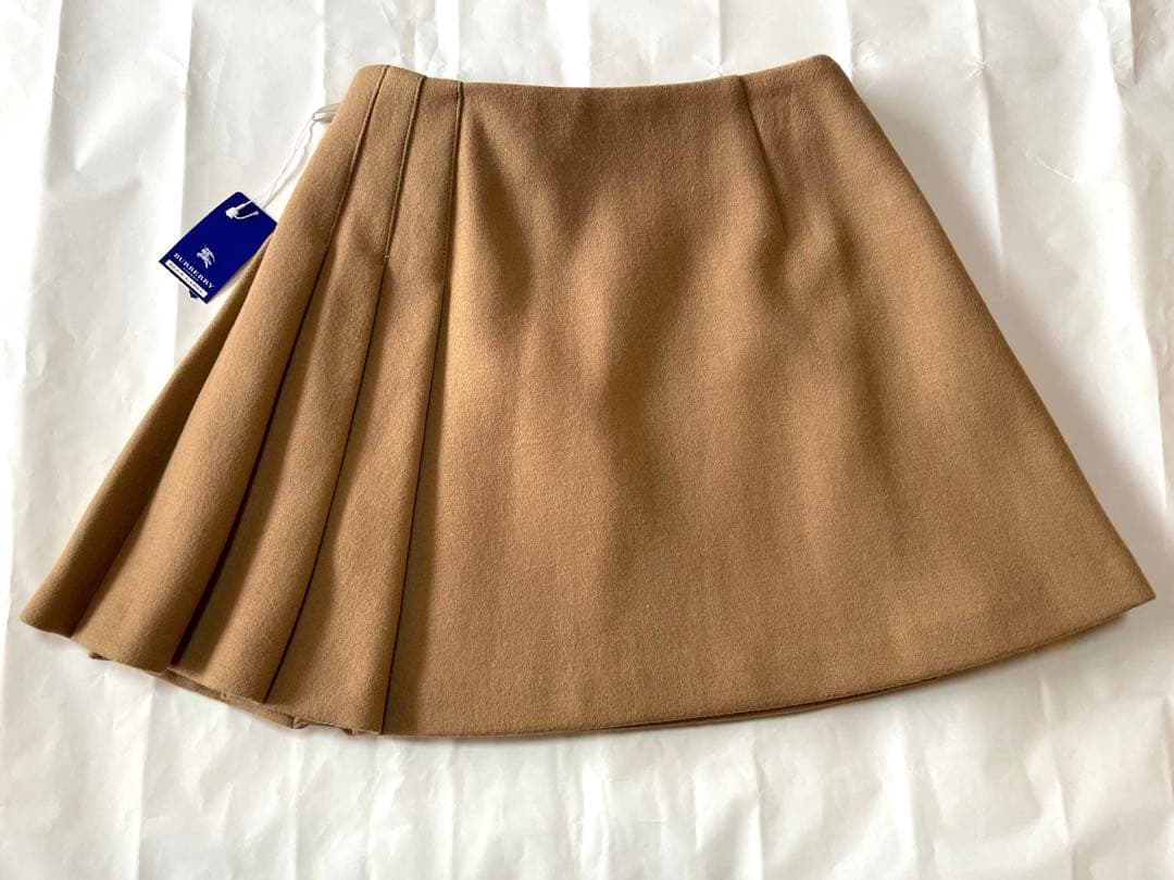バーバリーブルーレーベルウールミニスカート