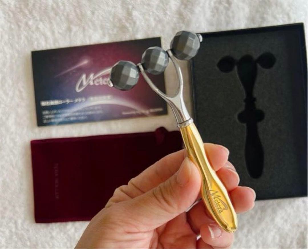 【新品】隕石美顔ローラーメテラ