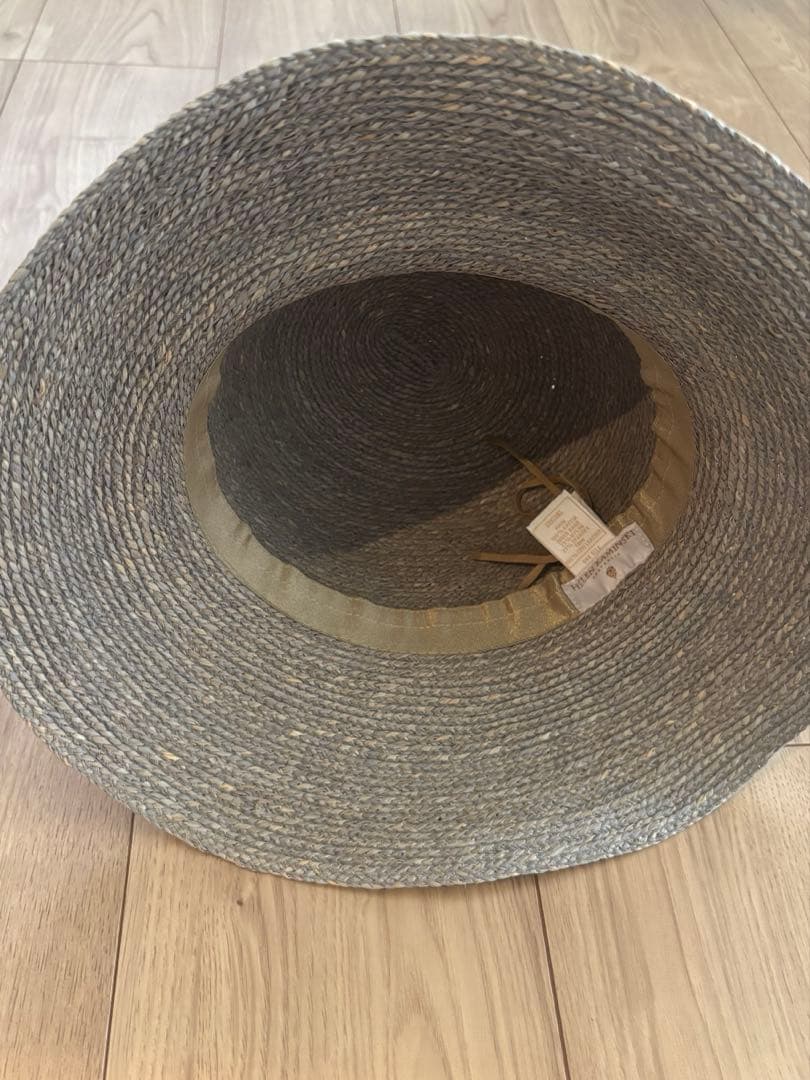 ヘレンカミンスキーbesa9