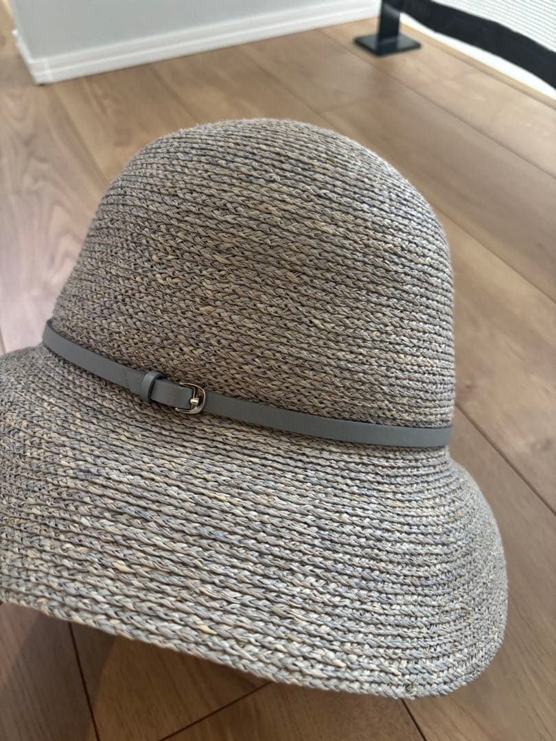 ヘレンカミンスキーbesa9