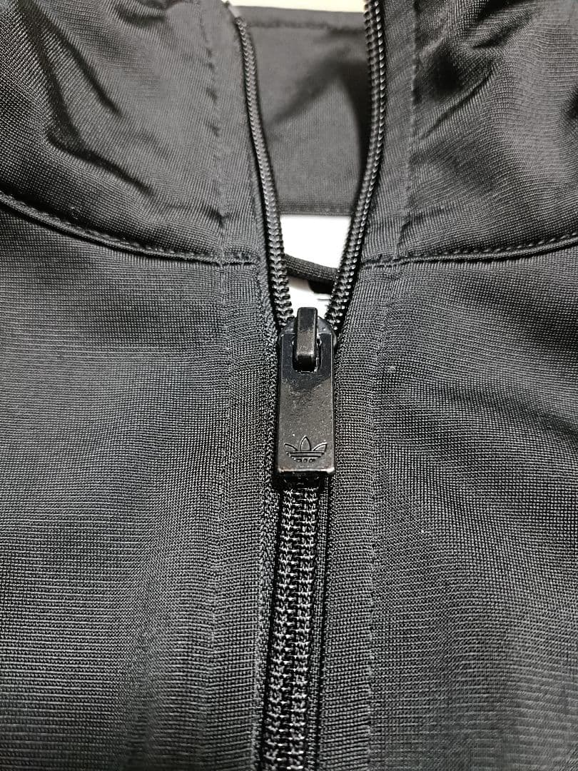 【極美品】アディダス クラシックスファイヤーバード ブラック IJ7058 M