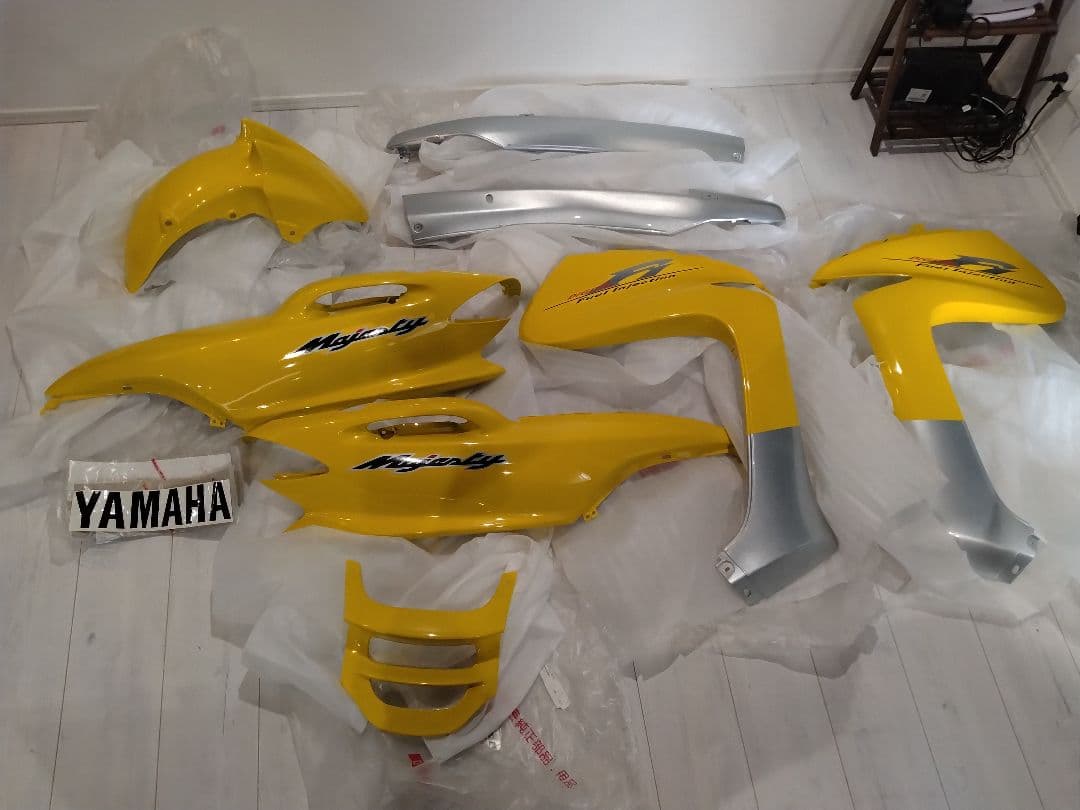 マジェスティ125 外装8点セット　新品未使用