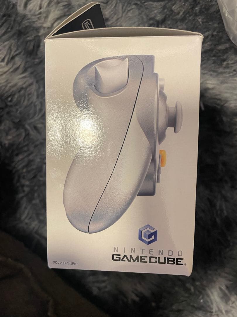 新品未使用 ゲームキューブ 専用 コントローラー シルバー 純正 任天堂