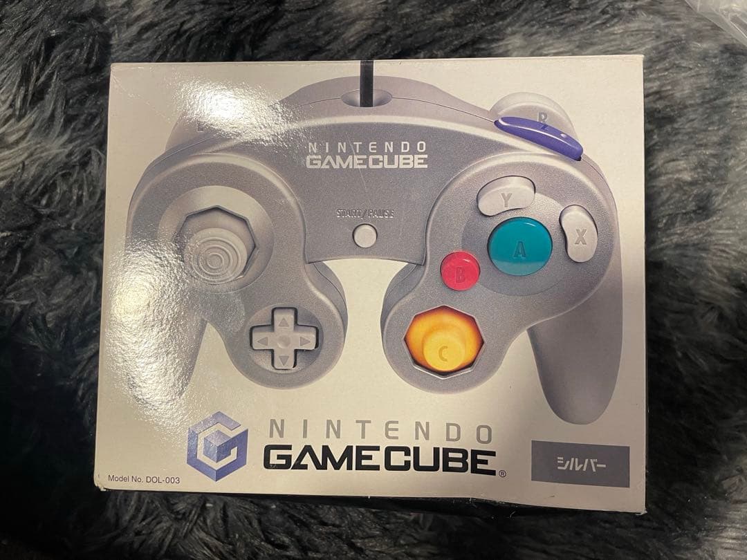 新品未使用 ゲームキューブ 専用 コントローラー シルバー 純正 任天堂