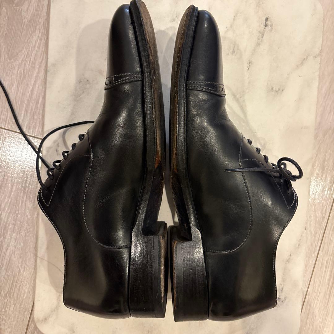 Santoni ブラック レザー ドレスシューズ