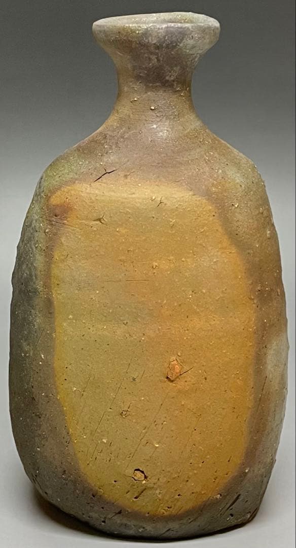 金重愫　備前徳利　円山窯　備前焼　共箱(四方桟盛蓋) 栞　w772