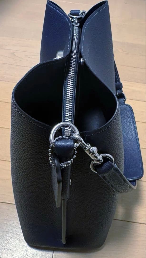 L*s様 COACH ネイビーウィロウ ショルダー バッグ　ペブルレザー　C26