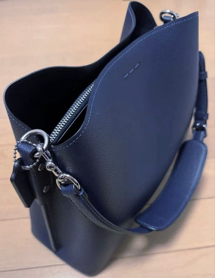 L*s様 COACH ネイビーウィロウ ショルダー バッグ　ペブルレザー　C26